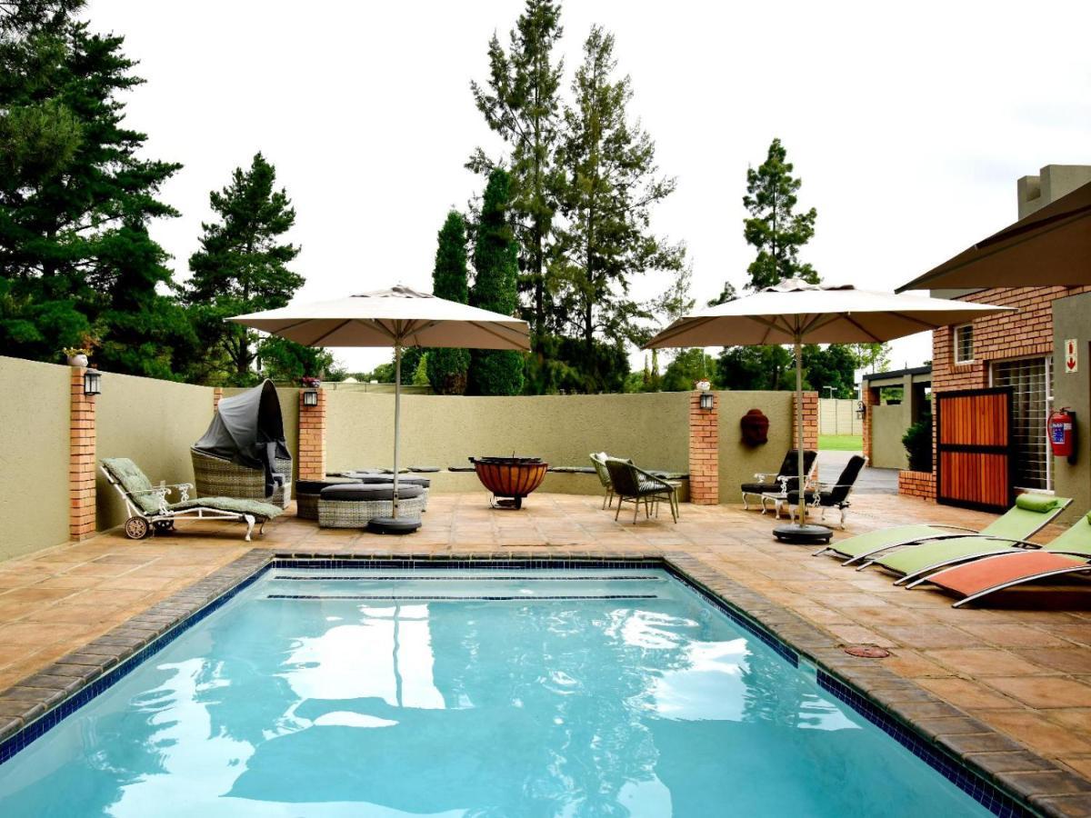 Five O'Clock Zen Boutique Guest House Centurion Exteriör bild