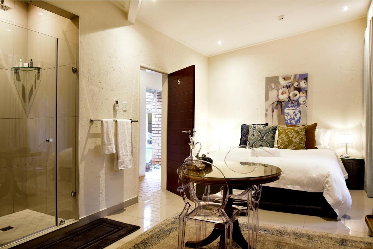 Five O'Clock Zen Boutique Guest House Centurion Exteriör bild