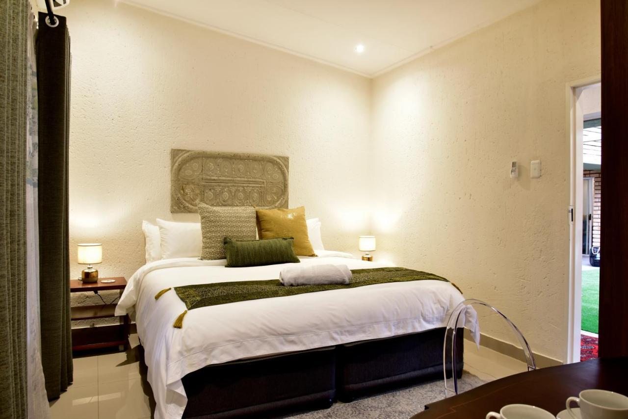 Five O'Clock Zen Boutique Guest House Centurion Exteriör bild
