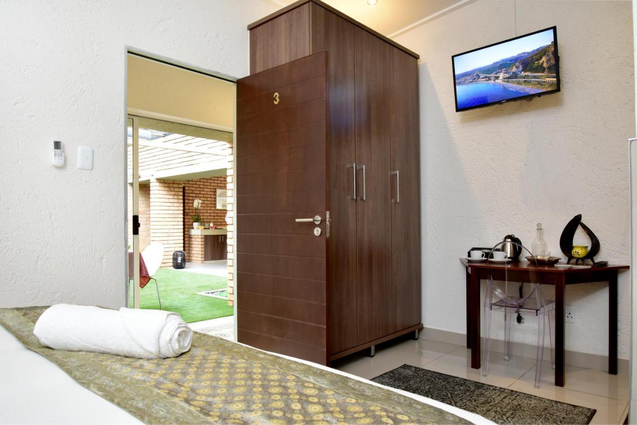 Five O'Clock Zen Boutique Guest House Centurion Exteriör bild